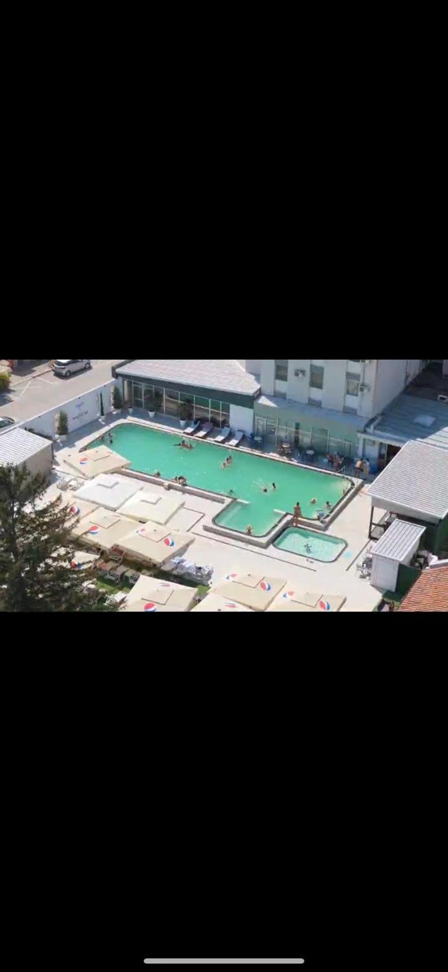 Hotel Tiski Cvet Novi Becej Exterior photo