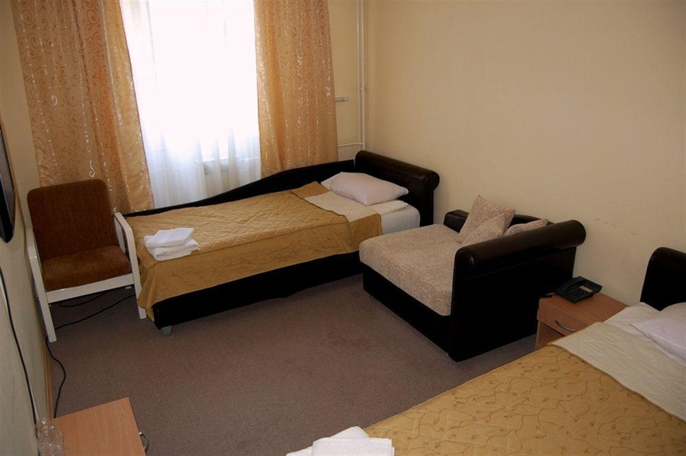 Hotel Tiski Cvet Novi Becej Exterior photo